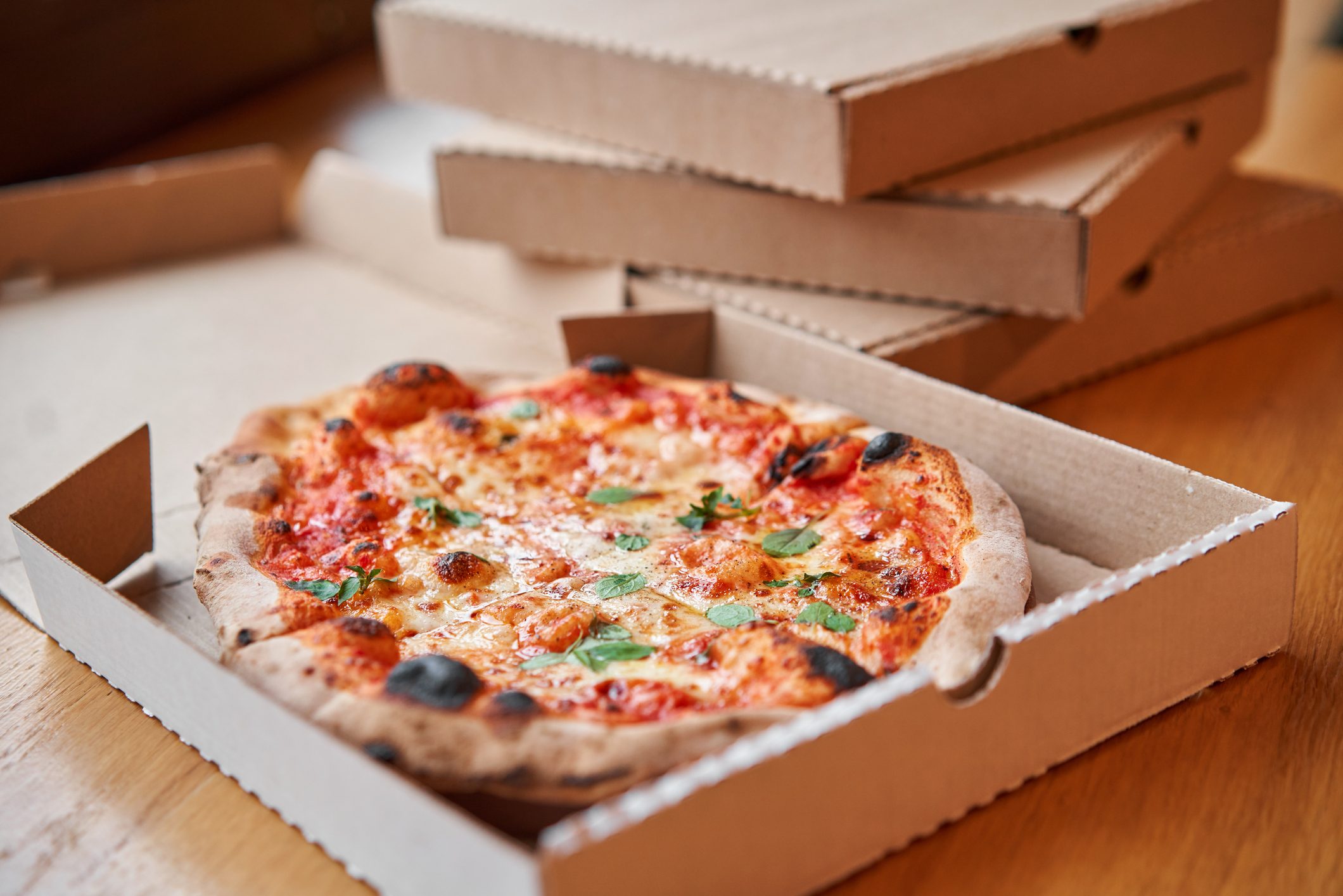 Cartoni per pizza: sono compatibili con una corretta gestione delle risorse  ambientali di cellulosa? 